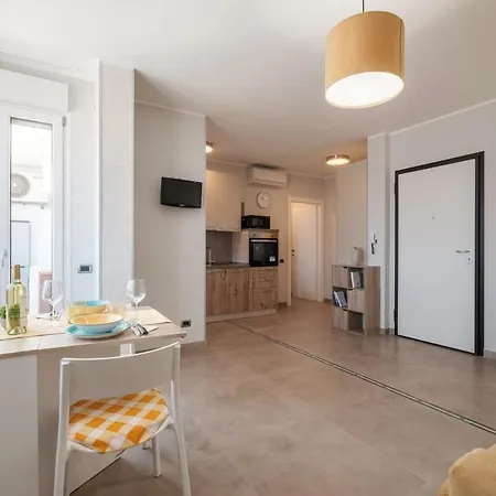 Iris Sun - Comfort & Dreamy Beaches Apartment