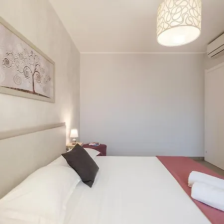 Apartment Iris Sun - Comfort & Dreamy Beaches *